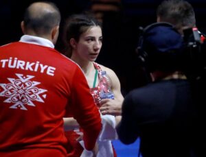 Ulusal güreşçiler Konutun Demirhan Yavuz ile Nesrin Baş bronz madalya kazandı
