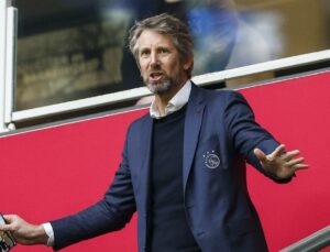 Edwin van der Sar’dan Altay Bayındır’a büyük ayıp