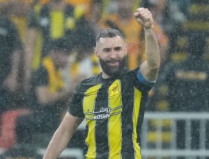 Al Ittihad, Auckland City karşısında üç golle turladı!