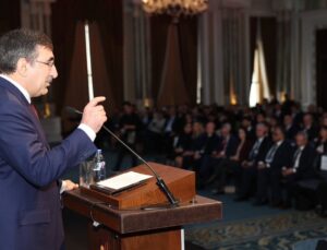 Cevdet Yılmaz: İtimat ortamını pekiştiriyoruz