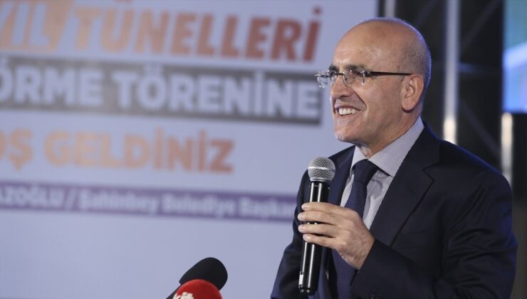 Mehmet Şimşek: 2024 yılı, yıllık enflasyonda düşüşün başladığı bir yıl olacak