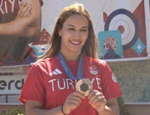 Buse Tosun Çavuşoğlu: Memnunum, gururluyum