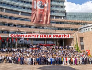 CHP’nin 20’nci İnanılmaz Kurultayı sona erdi