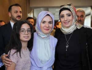 Mahinur Özdemir Göktaş: 4 bine yakın çift evlilik kredisinden faydalandı