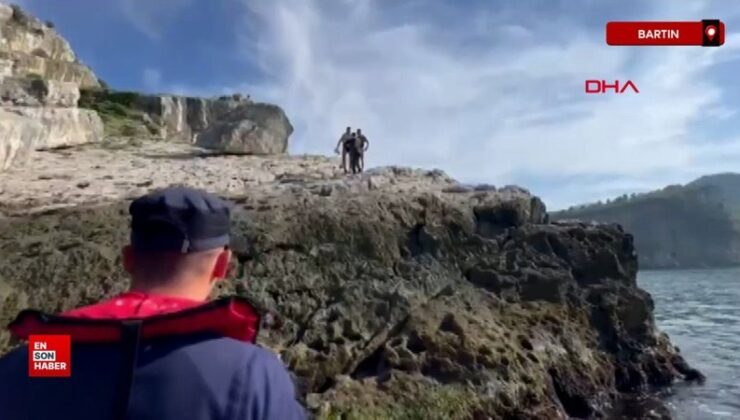 Bartın kayalıklardan düşen Rus turist gruplar tarafından kurtarıldı