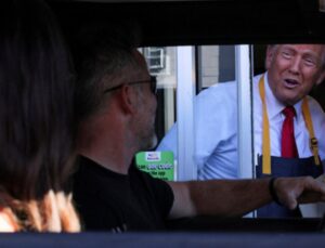 Donald Trump, hamburgercide çalıştı
