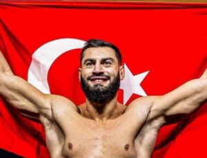 İbo Aslan’dan UFC’de ikinci galibiyet