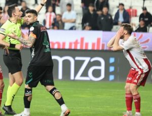 Konyaspor, deplasmanda Antalyaspor’u mağlup etti