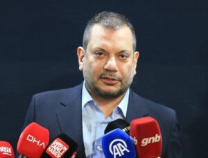 Trabzonspor Başkanı Ertuğrul Doğan iki yeni transferi duyurdu