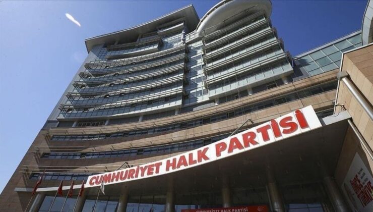 CHP’de MYK sona erdi: FETÖ ve yolsuzlukla çaba kararı