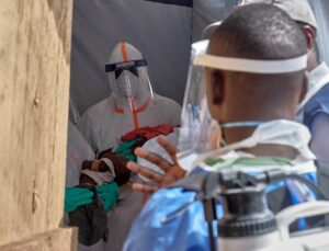 Bm: Kongo’da Ebola ile Uğraş Takımlarına Yönelik Ataklarda 45 Kişi Yaralandı