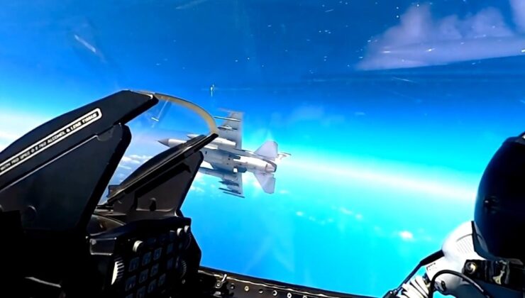 F-16’lardan Karadeniz semalarında eğitim uçuşu