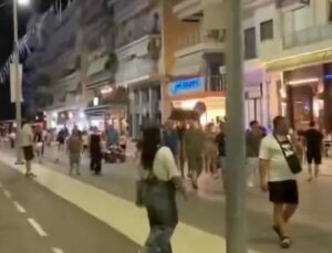 Türk turistlerin Yunanistan’a akını: Kafeler Türklerle dolu